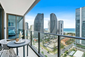 Elegant 2-Bed with Stunning Views, Pool, BBQ, Gym